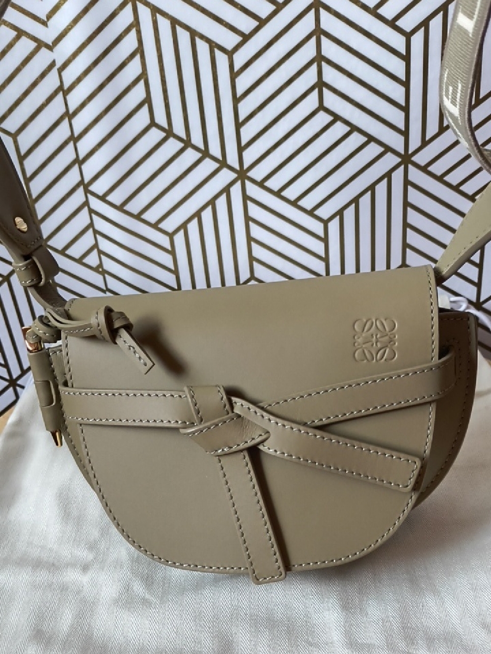 Loewe Signature Gate Mini- Olive